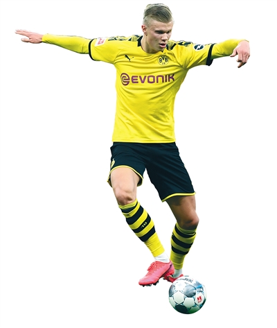 足球巴萨主帅称赞中场新核：不可替代（巴萨主帅力赞中场新核：无可替代）