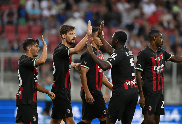 美职联2025年常规赛最佳阵：梅西领衔，布安加、伊万德入选（2025美职联常规赛最佳阵容出炉：梅西领衔，布安加与伊万德上榜）