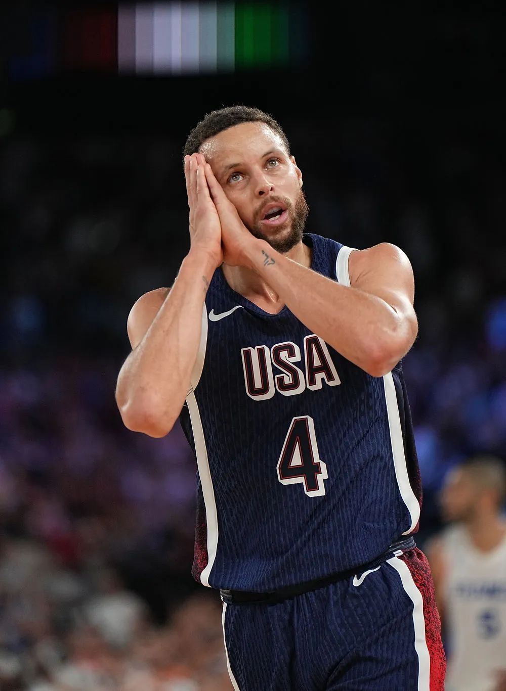 萨内蒂：批评劳塔罗？荒谬，他已经排在国米历史射手榜前五（萨内蒂回应质疑劳塔罗：荒谬！他已跻身国米历史射手前五）