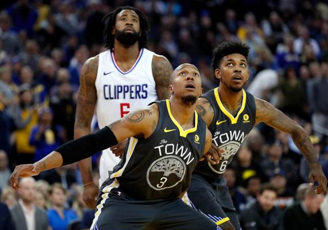 浮嶋敏：无论首发和替补都要为球队做贡献；满意赵松源的表现（浮嶋敏强调首发与替补皆须为球队贡献，并肯定赵松源的表现）