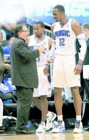 WTT总决赛抽签出炉，国乒首轮4场内战，张本美和倒霉陈幸同辟谣（WTT总决赛签表公布：国乒首轮4场内战，“张本美和倒霉”说法被陈幸同辟谣）