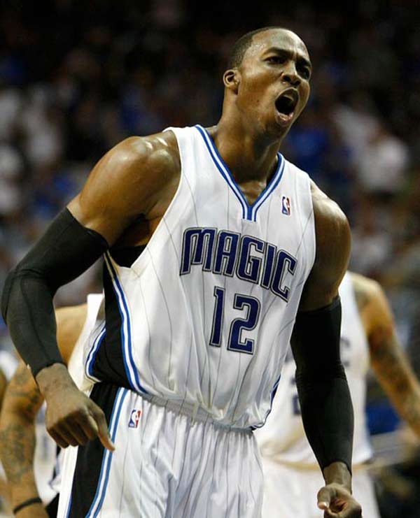 泰州队苏超夺冠，澎湃：泰州多景区向全球游客免票（泰州队夺得苏超冠军，澎湃称泰州多景区对全球游客免门票）